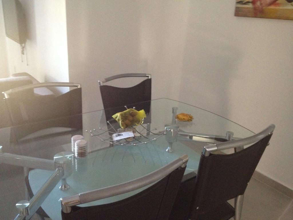 Niro Apartments Polis Quarto foto
