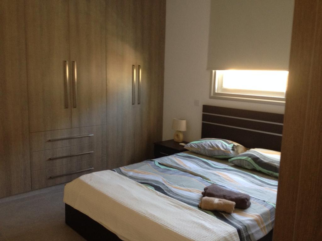 Niro Apartments Polis Quarto foto